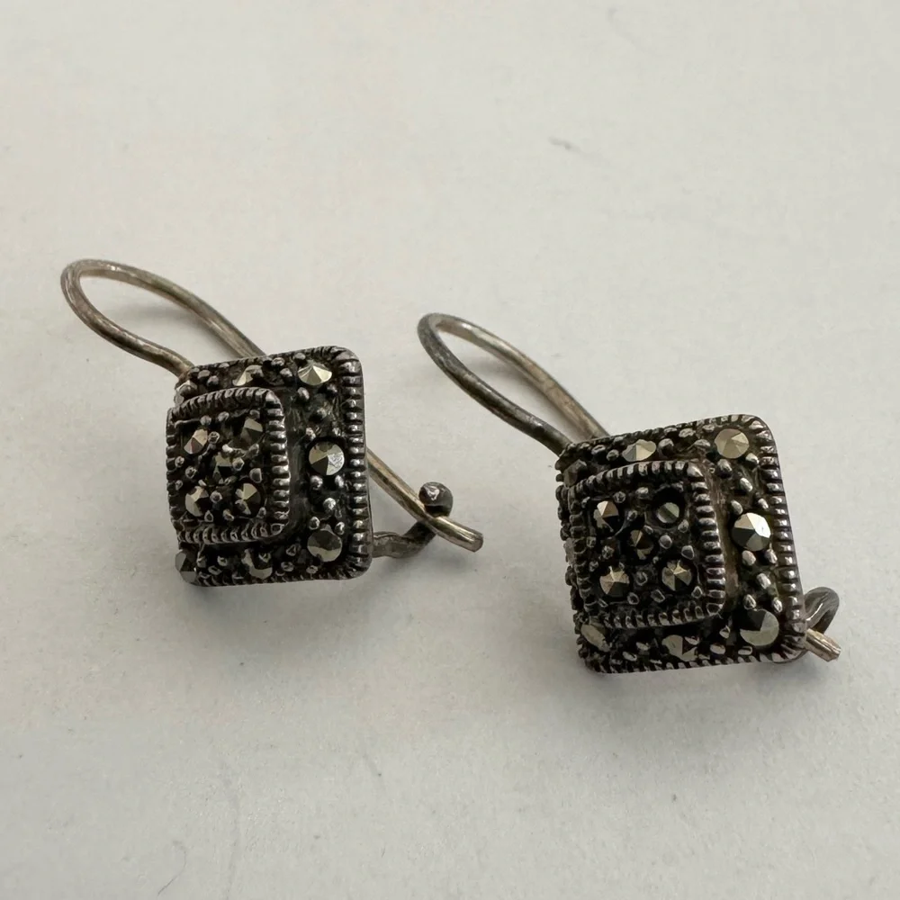 Vintage 925 Sterling Silver Dark Tone Earrings